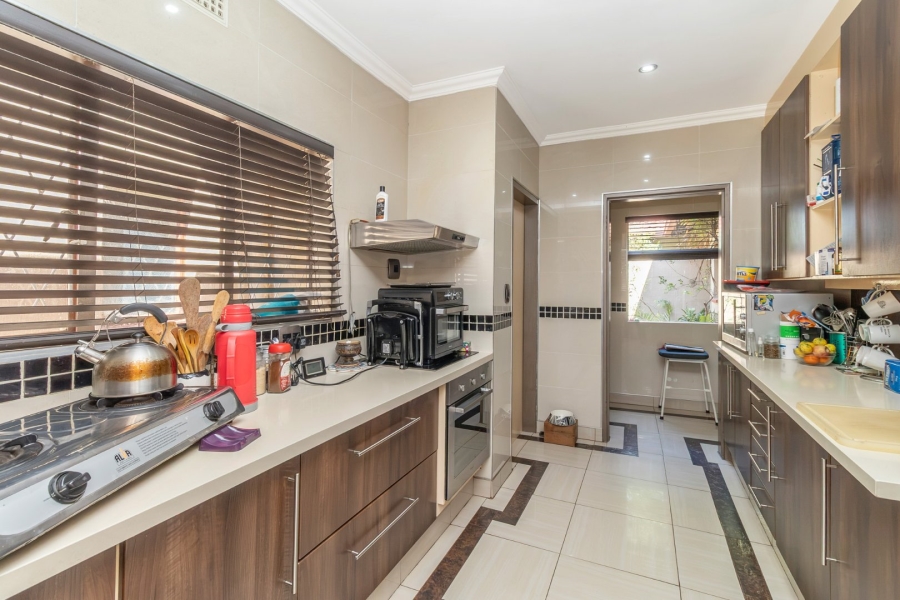 5 Bedroom Property for Sale in Randpark Ridge Gauteng