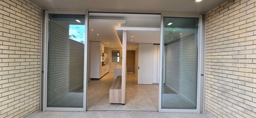 To Let 1 Bedroom Property for Rent in Melrose Gauteng
