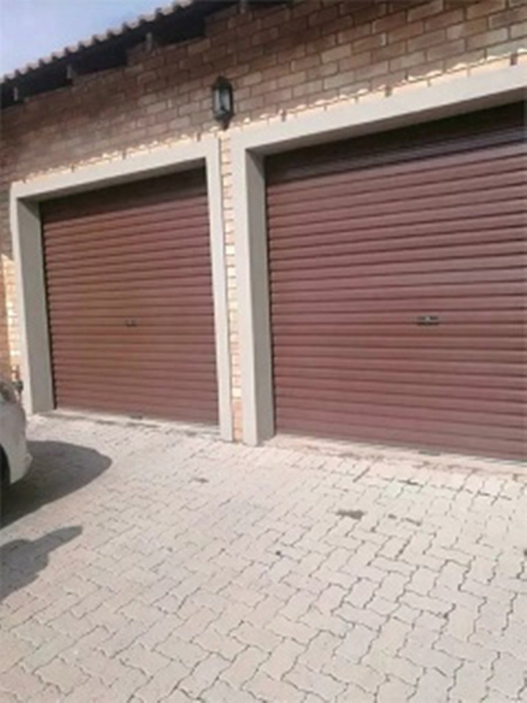 2 Bedroom Property for Sale in Riversdale Gauteng
