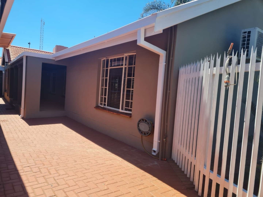 6 Bedroom Property for Sale in Morganridge Gauteng