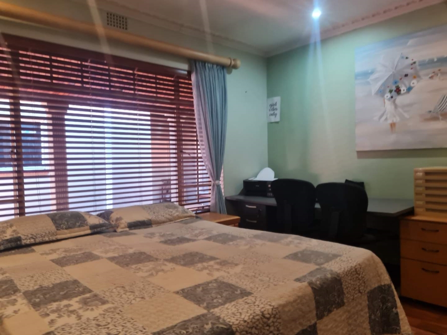 6 Bedroom Property for Sale in Morganridge Gauteng