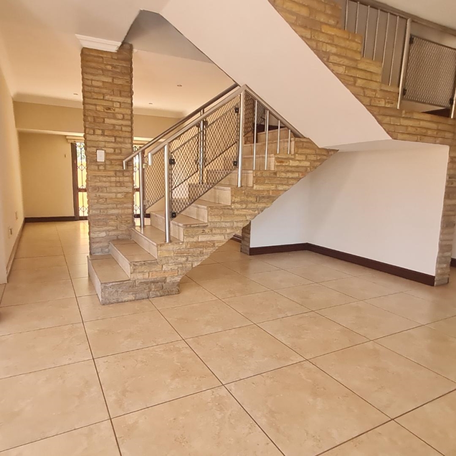 4 Bedroom Property for Sale in Hughes Gauteng