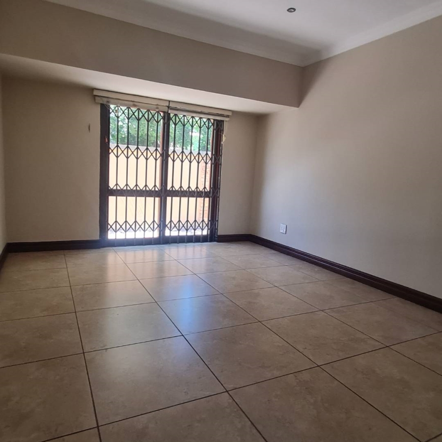 4 Bedroom Property for Sale in Hughes Gauteng