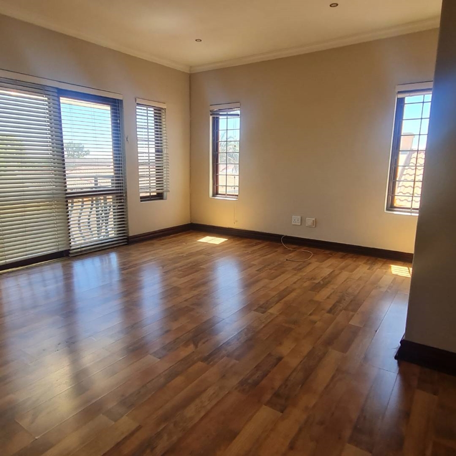 4 Bedroom Property for Sale in Hughes Gauteng