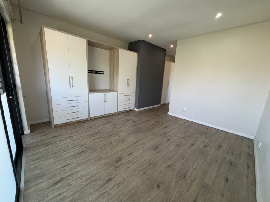 To Let 3 Bedroom Property for Rent in Bryanston Gauteng