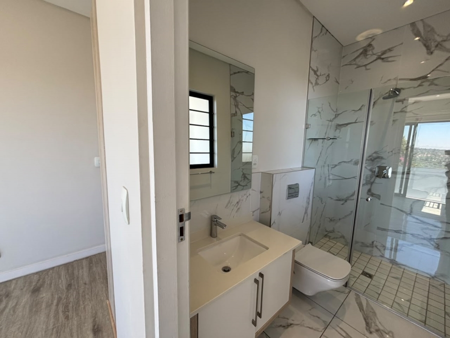 To Let 3 Bedroom Property for Rent in Bryanston Gauteng