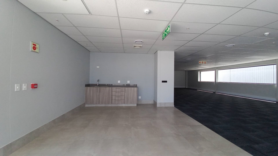 To Let Commercial Property for Rent in Airport Park Gauteng