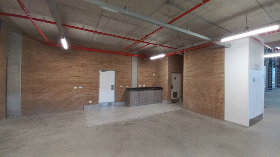 To Let Commercial Property for Rent in Airport Park Gauteng