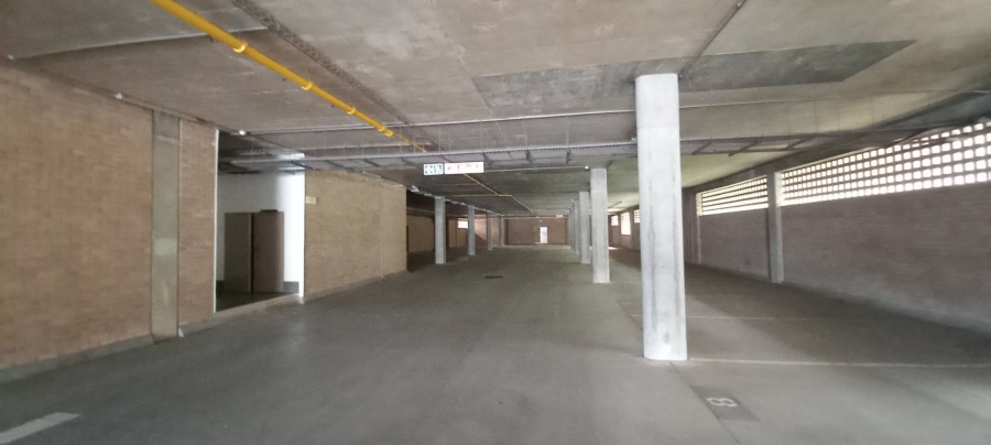 To Let Commercial Property for Rent in Longmeadow Gauteng