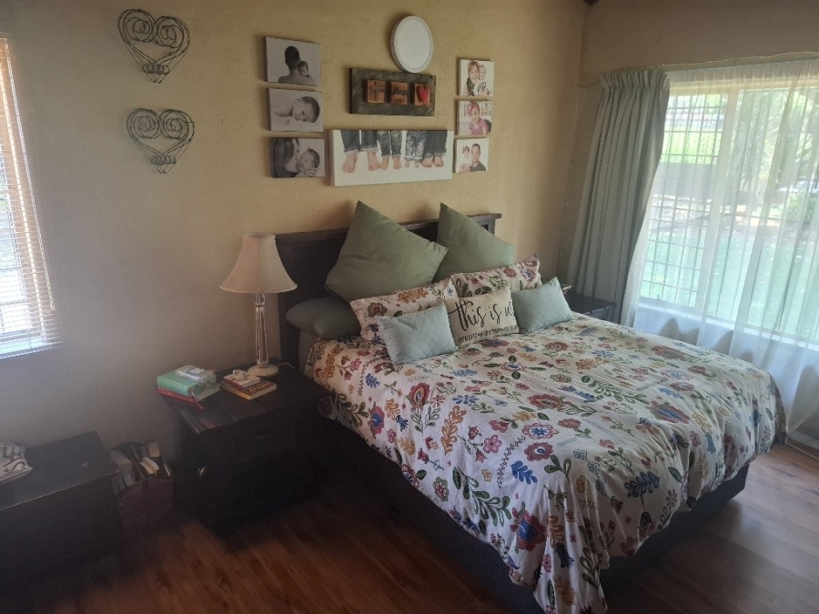 4 Bedroom Property for Sale in Edleen Gauteng