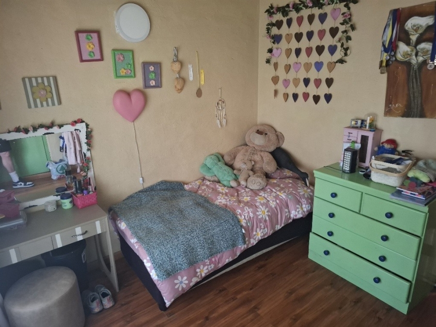 4 Bedroom Property for Sale in Edleen Gauteng