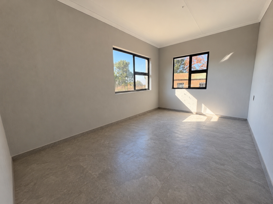 3 Bedroom Property for Sale in Houtkop A H Gauteng