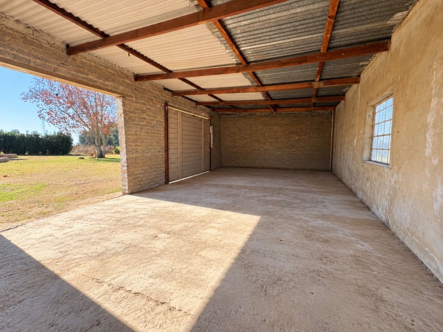 3 Bedroom Property for Sale in Houtkop A H Gauteng