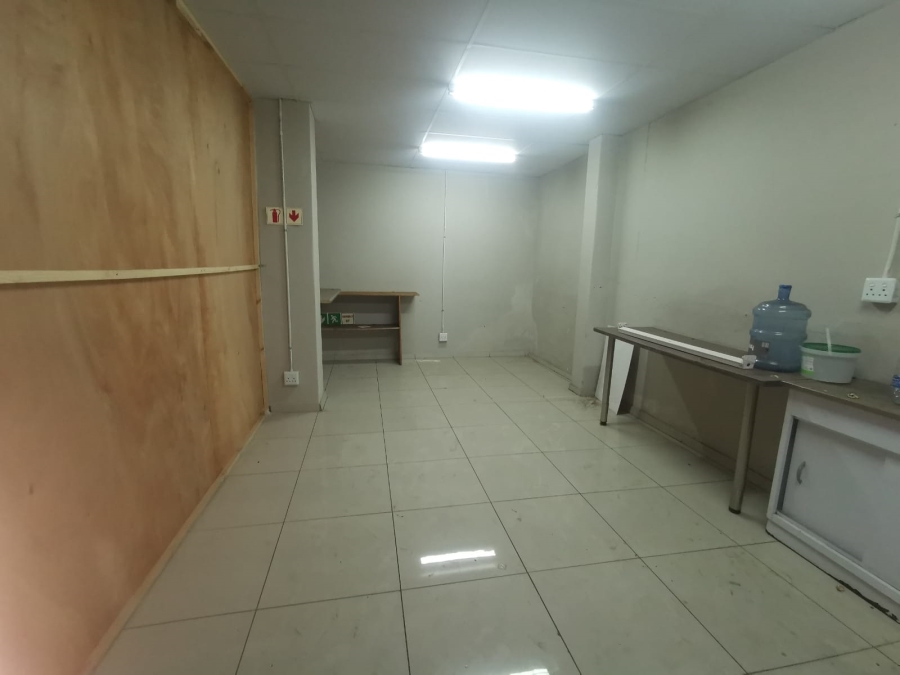 To Let Commercial Property for Rent in Germiston Central Gauteng