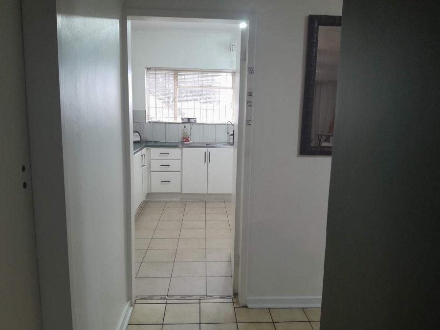 3 Bedroom Property for Sale in Verwoerdpark Gauteng