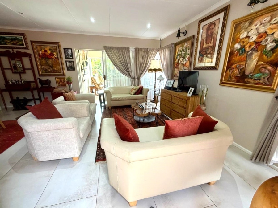 2 Bedroom Property for Sale in Faerie Glen Gauteng