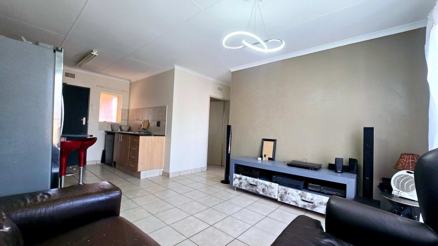 2 Bedroom Property for Sale in Olympus Gauteng