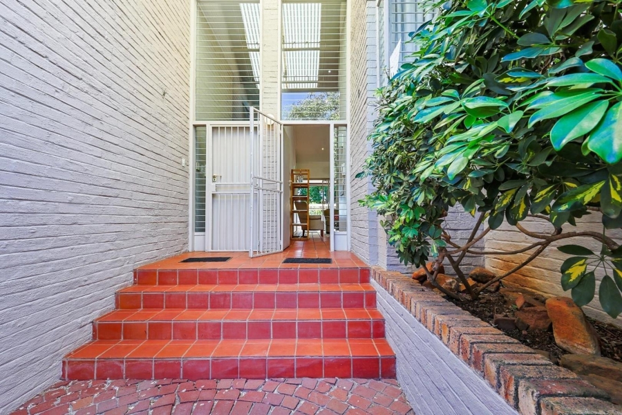 To Let 3 Bedroom Property for Rent in Nieuw Muckleneuk Gauteng