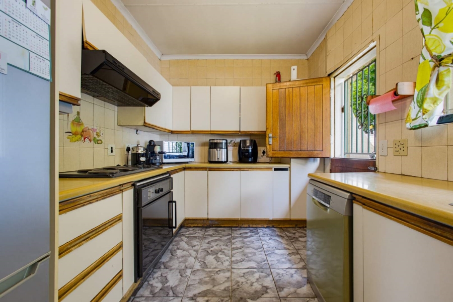 5 Bedroom Property for Sale in Albemarle Gauteng