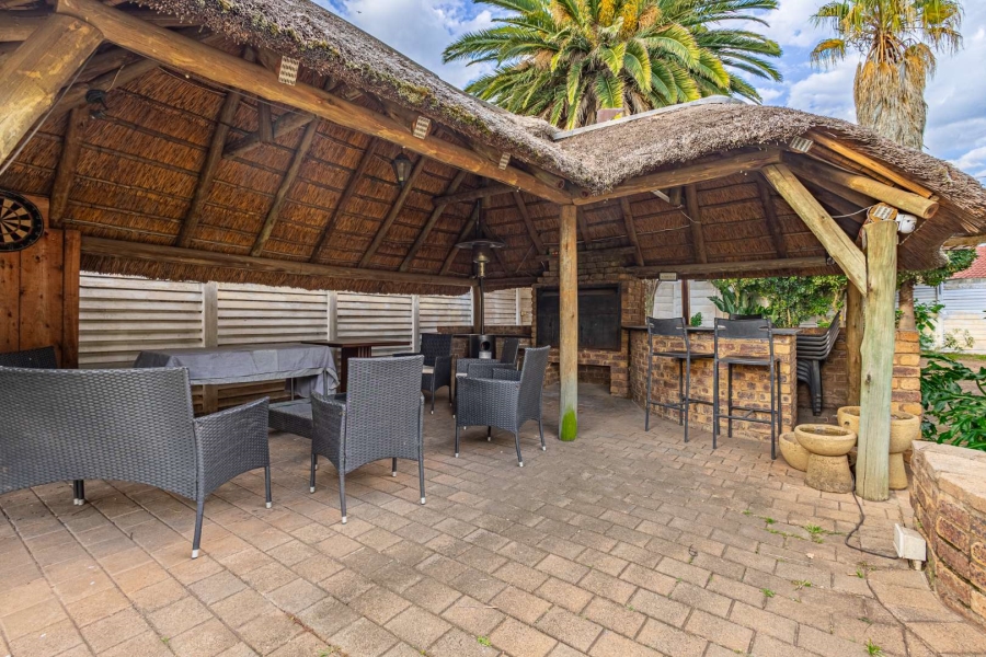 5 Bedroom Property for Sale in Albemarle Gauteng