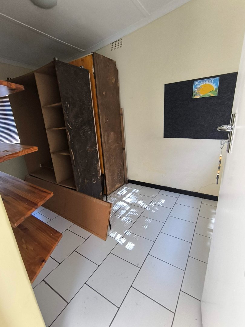 To Let 4 Bedroom Property for Rent in South Hills Gauteng