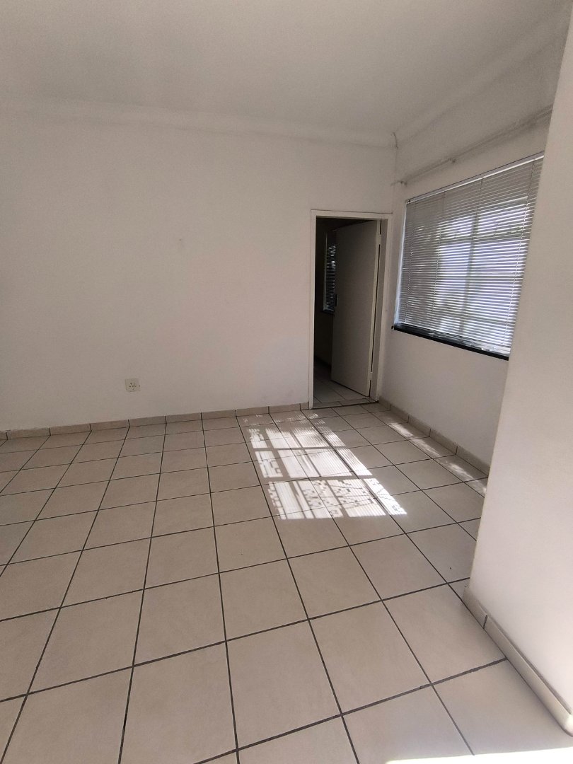To Let 4 Bedroom Property for Rent in South Hills Gauteng