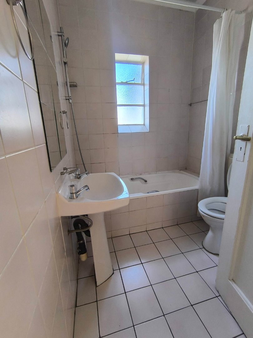 To Let 4 Bedroom Property for Rent in South Hills Gauteng