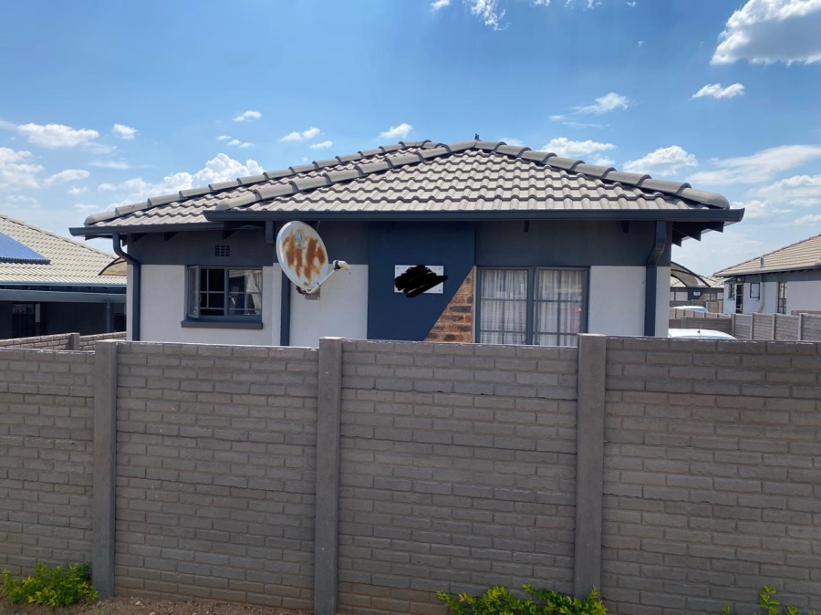 3 Bedroom Property for Sale in Glenway Estate Gauteng