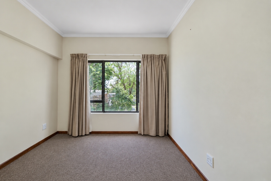 To Let 1 Bedroom Property for Rent in Lonehill Gauteng