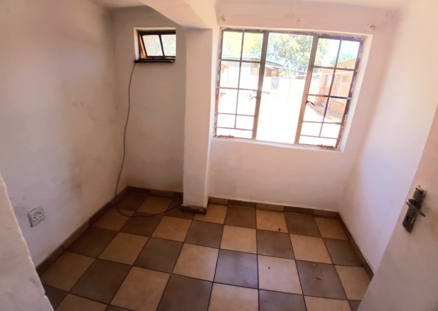 To Let 2 Bedroom Property for Rent in Pretoria North Gauteng