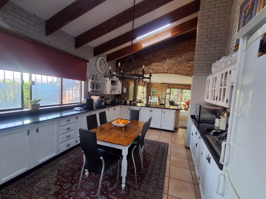 3 Bedroom Property for Sale in Glenvista Gauteng