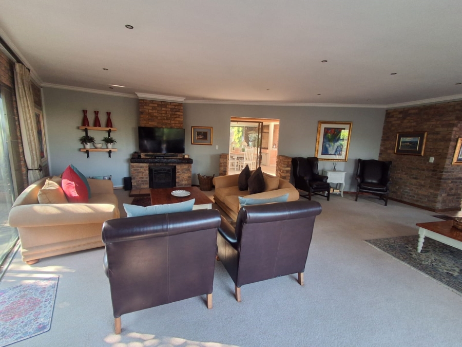3 Bedroom Property for Sale in Glenvista Gauteng