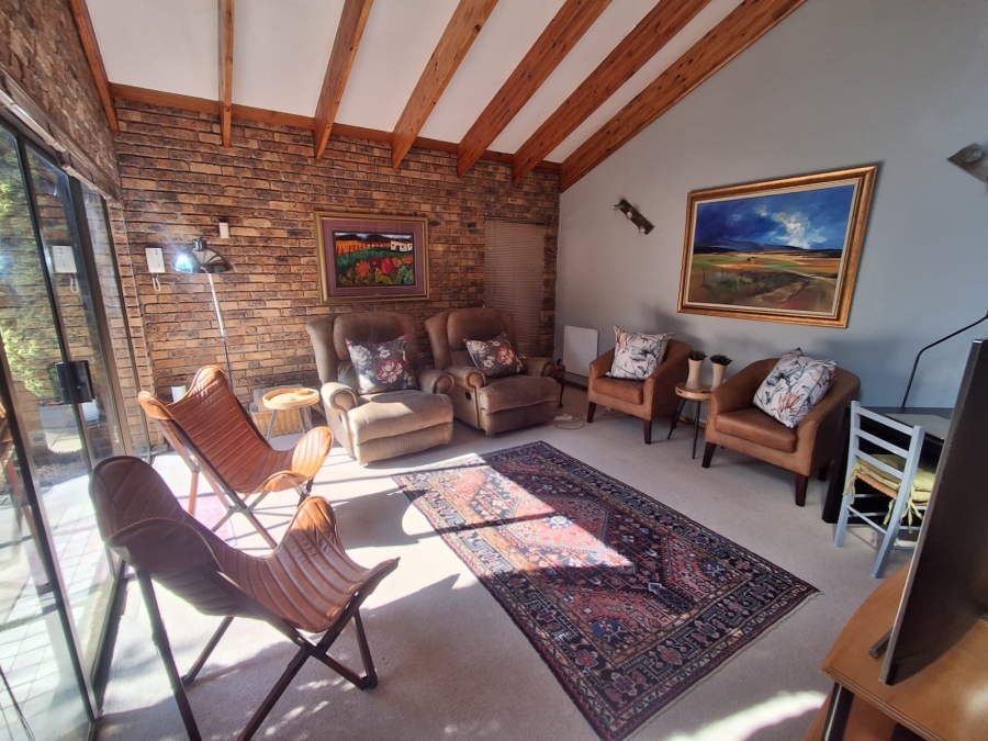 3 Bedroom Property for Sale in Glenvista Gauteng
