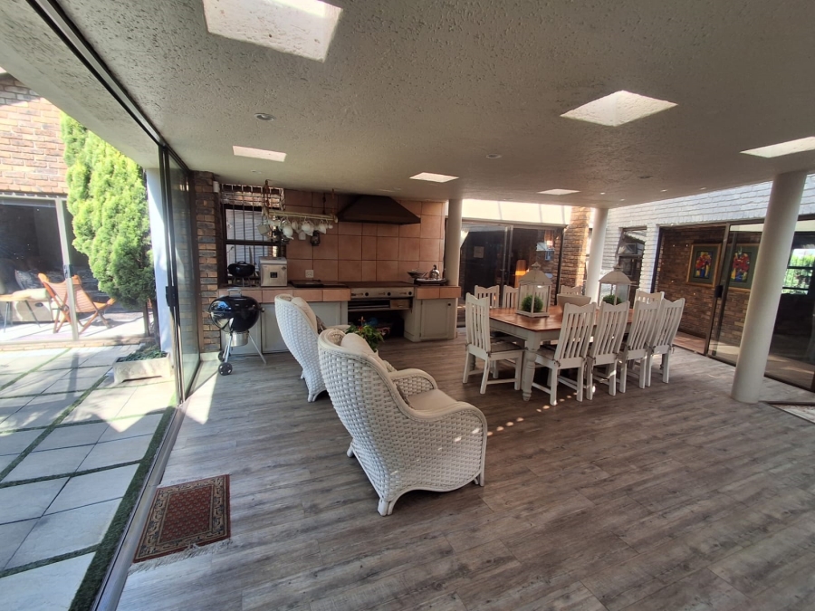 3 Bedroom Property for Sale in Glenvista Gauteng