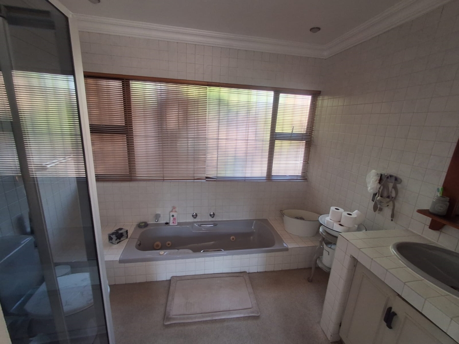 3 Bedroom Property for Sale in Glenvista Gauteng