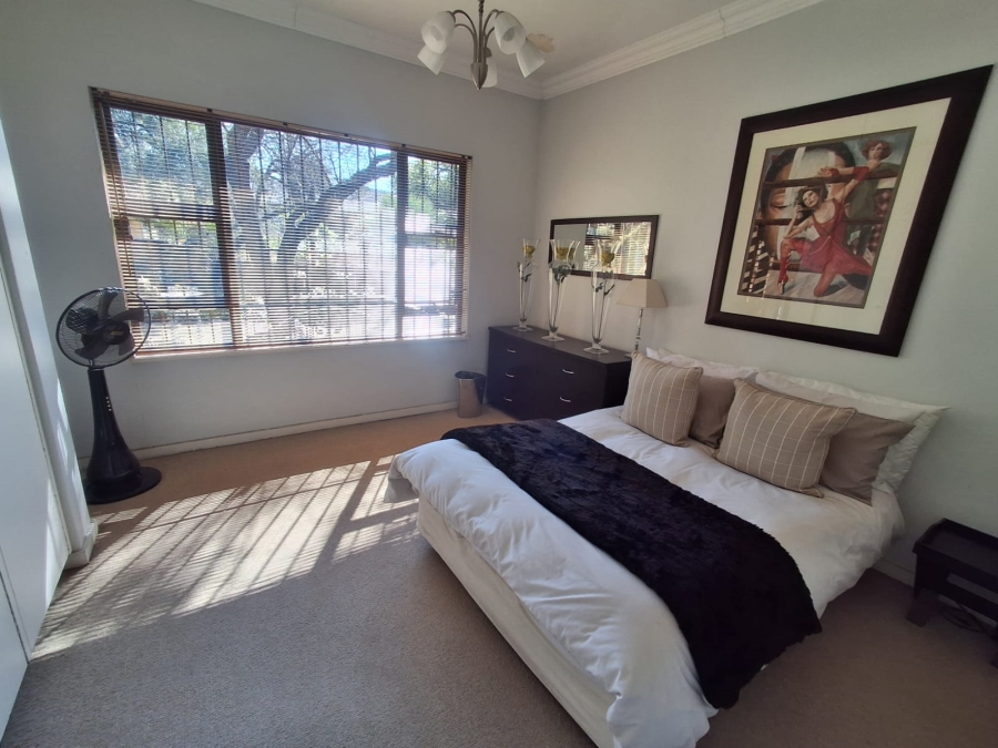3 Bedroom Property for Sale in Glenvista Gauteng