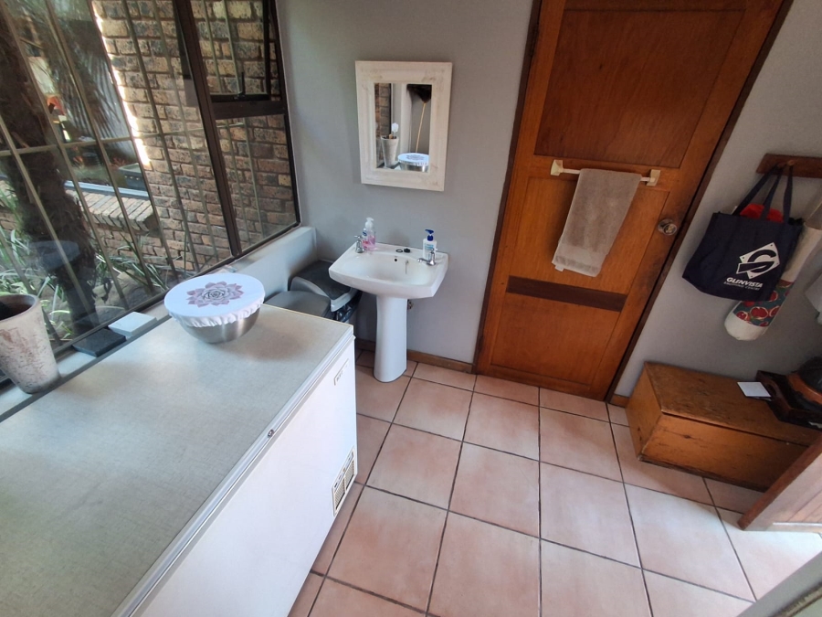 3 Bedroom Property for Sale in Glenvista Gauteng