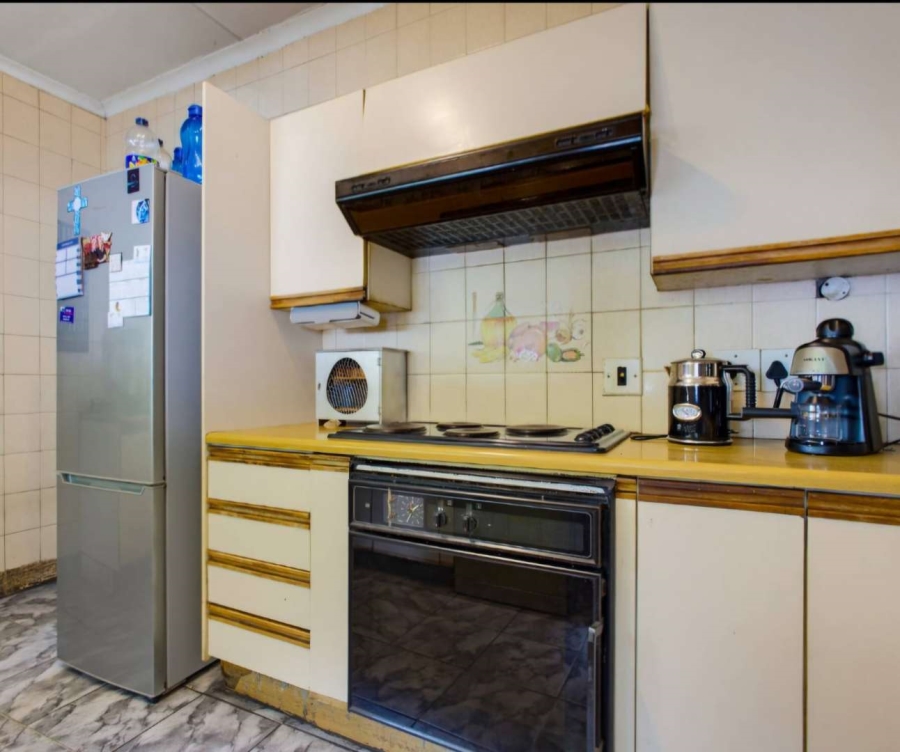 5 Bedroom Property for Sale in Albemarle Gauteng