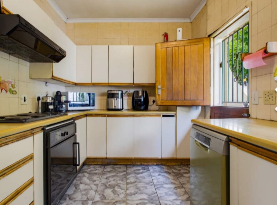 5 Bedroom Property for Sale in Albemarle Gauteng