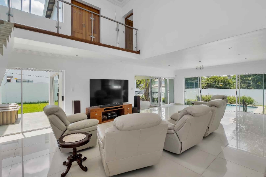 To Let 4 Bedroom Property for Rent in Bryanston Gauteng