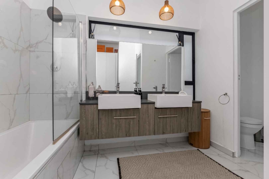 To Let 2 Bedroom Property for Rent in Rivonia Gauteng