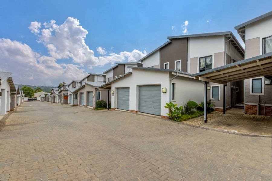 To Let 2 Bedroom Property for Rent in Rivonia Gauteng