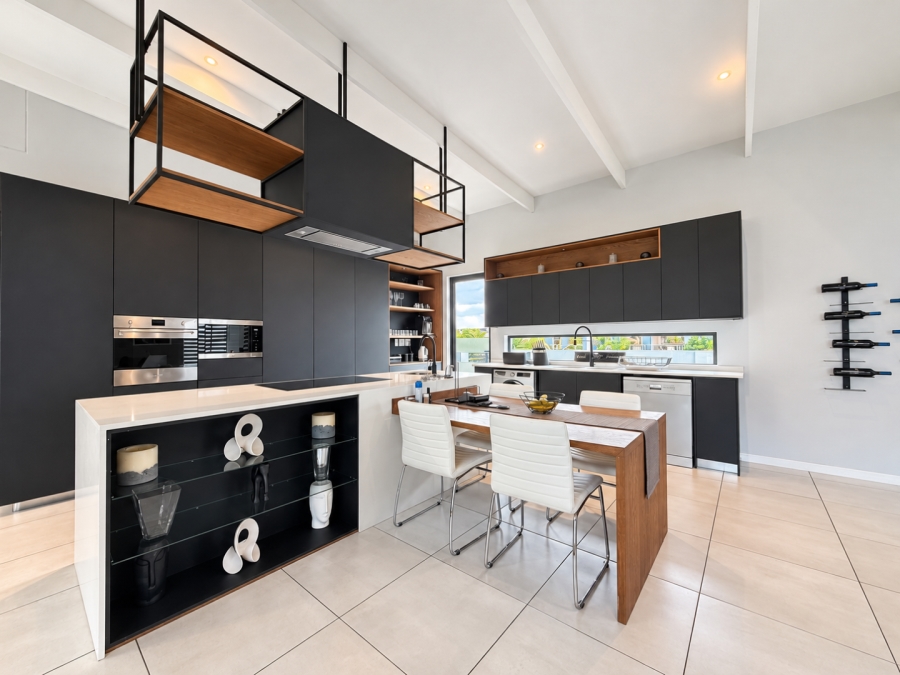 4 Bedroom Property for Sale in Cedar Creek Gauteng