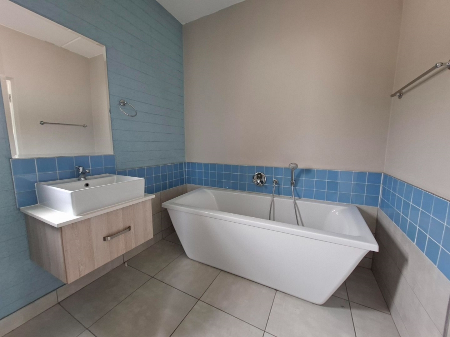 To Let 2 Bedroom Property for Rent in Paulshof Gauteng