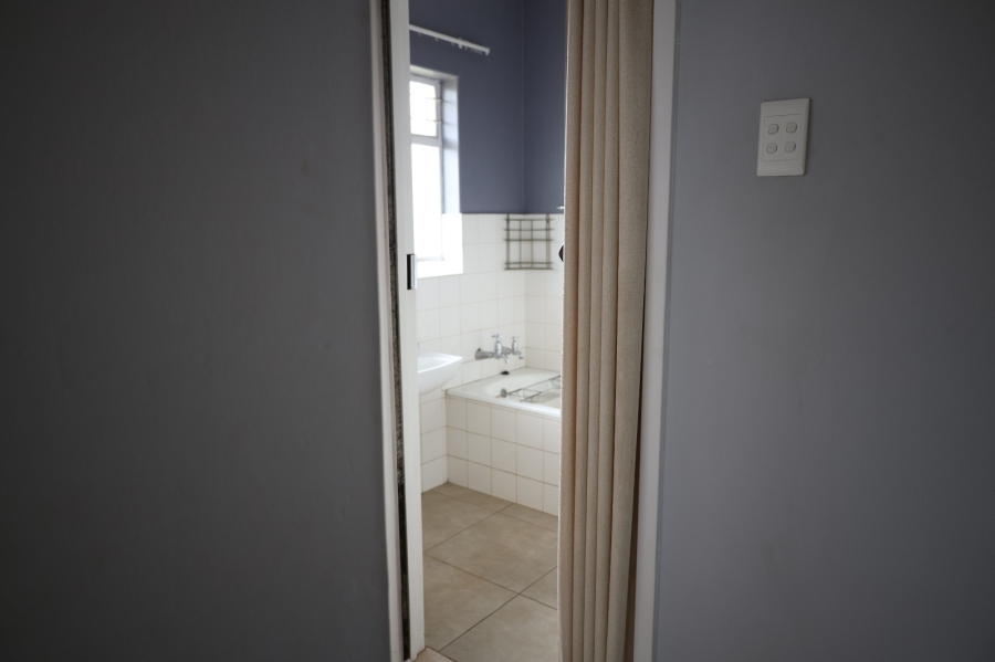 2 Bedroom Property for Sale in Meyerspark Gauteng