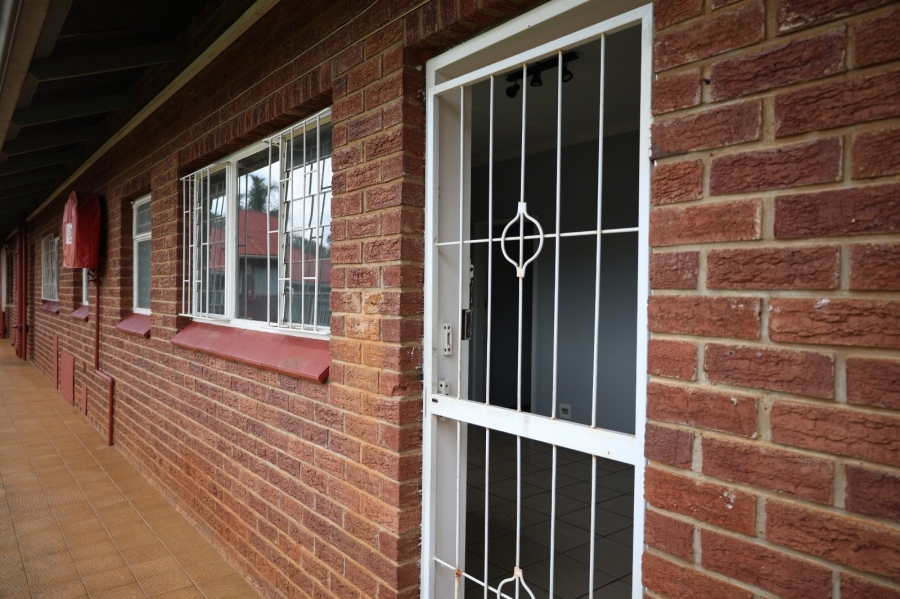 2 Bedroom Property for Sale in Meyerspark Gauteng