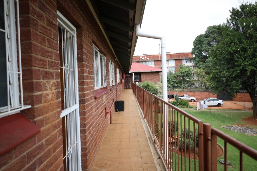 2 Bedroom Property for Sale in Meyerspark Gauteng