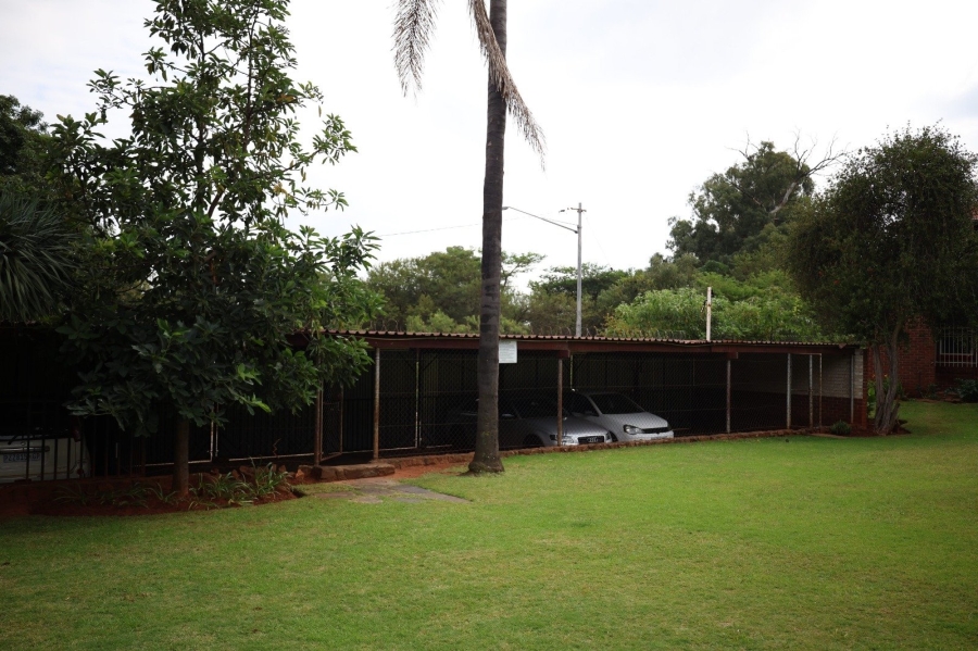 2 Bedroom Property for Sale in Meyerspark Gauteng