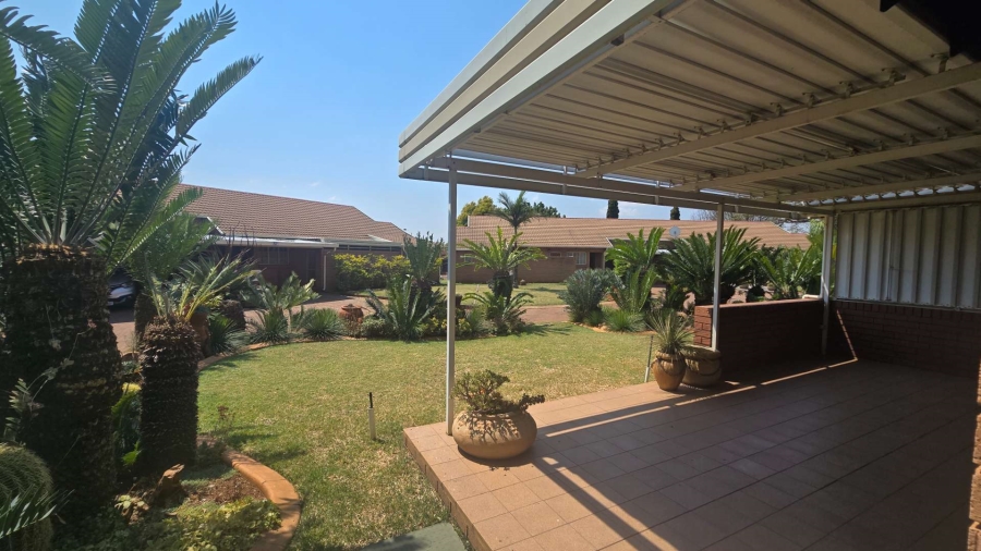 2 Bedroom Property for Sale in Montana Park Gauteng