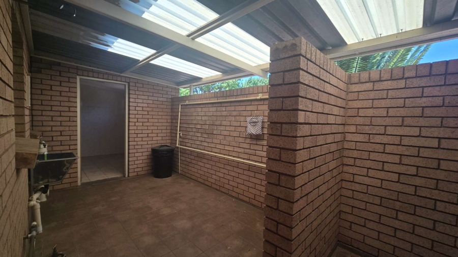 2 Bedroom Property for Sale in Montana Park Gauteng